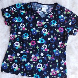 Scrub top/ nurse uniform